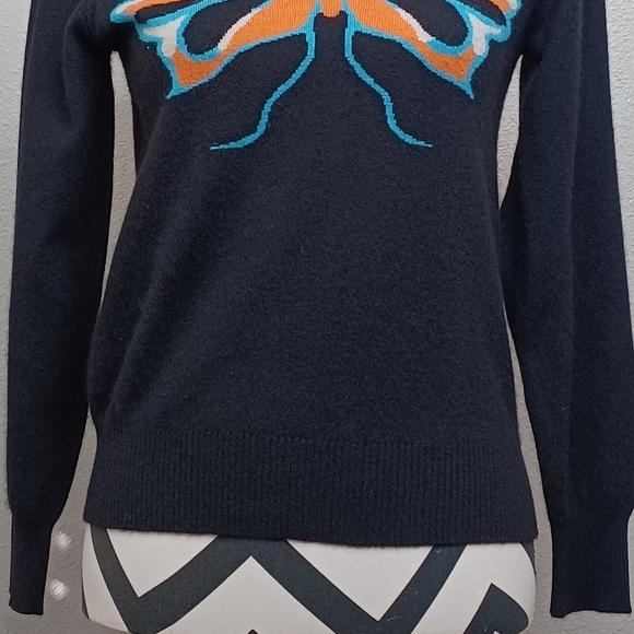 Whimsigoth Butterfly Print Cashmere V-Neck Ribbed Hem Sweater - Picture 5 of 11